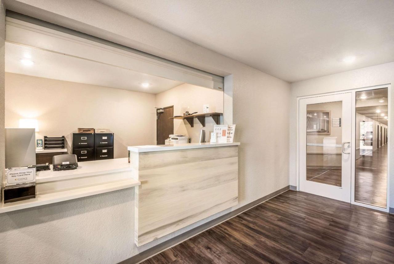 Woodspring Suites Bradenton Exterior photo