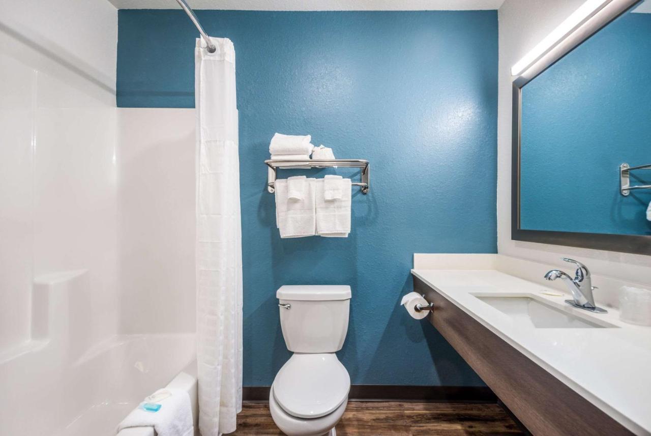 Woodspring Suites Bradenton Exterior photo